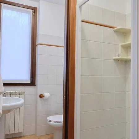 10' From Malpensa Casa Moderna, Netflix & Wi-fi شقة Casorate Sempione