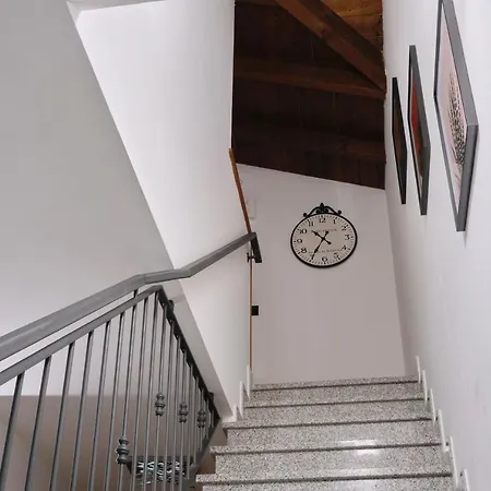 10' From Malpensa Casa Moderna, Netflix & Wi-fi *